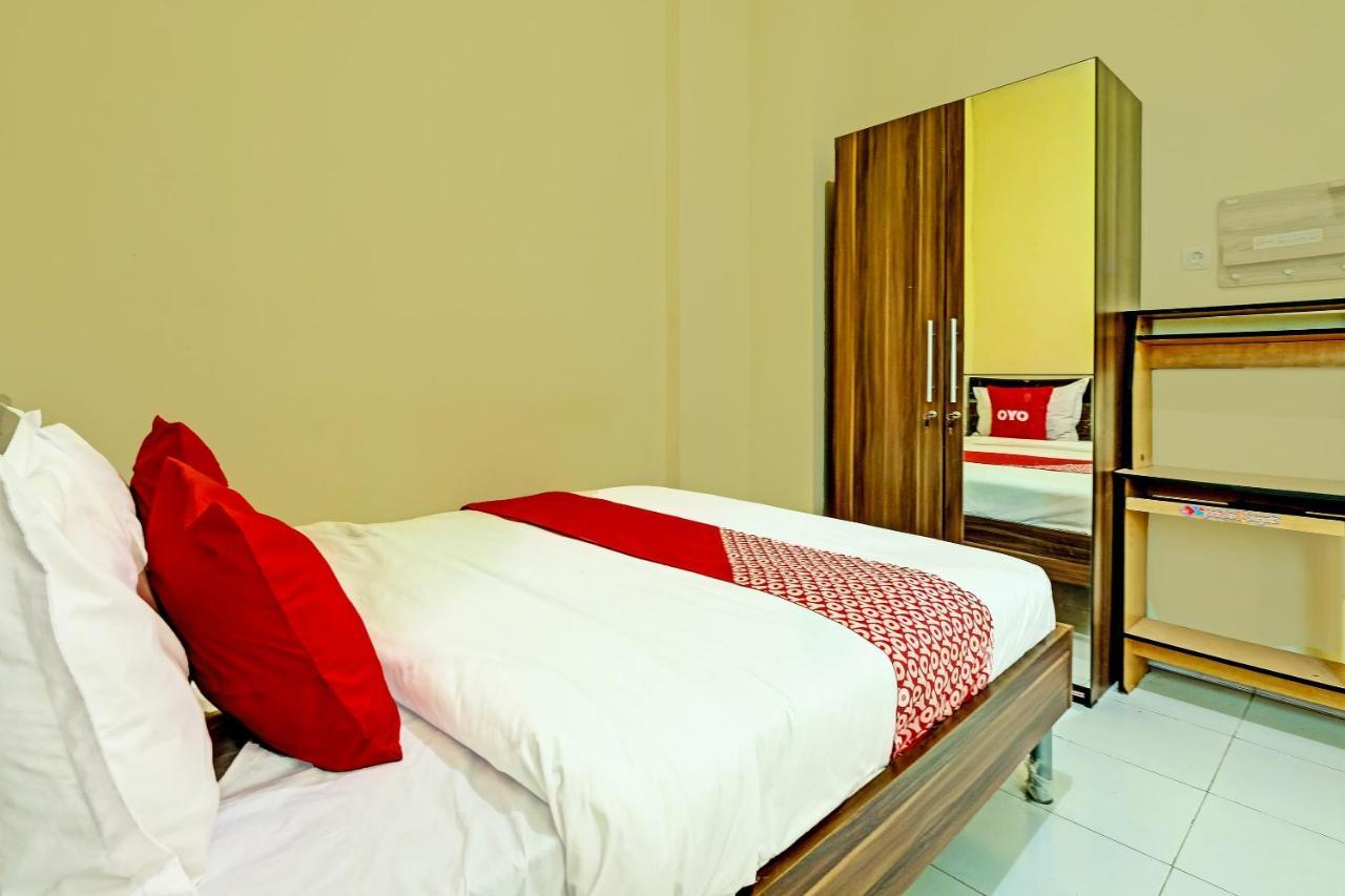 Oyo 91532 Malioboro Guesthouse Yogyakarta Exterior photo